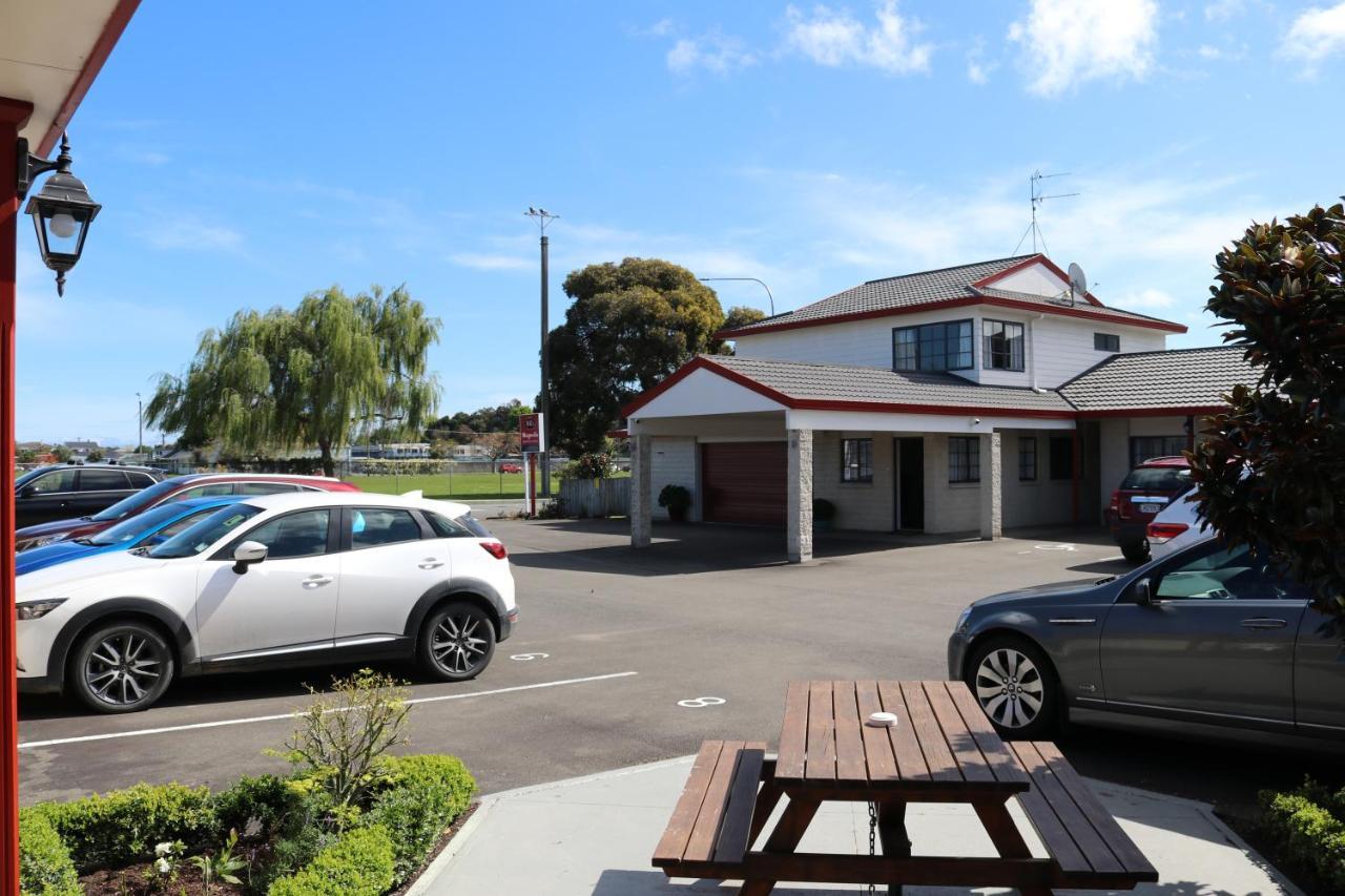 Bk'S Magnolia Motor Lodge Whanganui Exterior foto